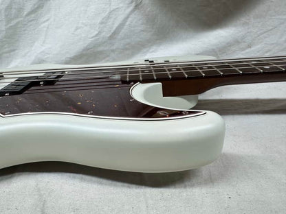 Godin RG-4 rg4 Ultra 4-string Bass - Image 16