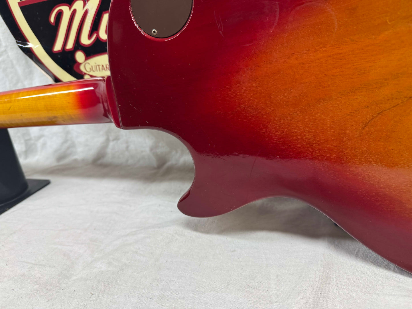 Gibson Les Paul Standard Guitar with Case 1979 - Cherryburst