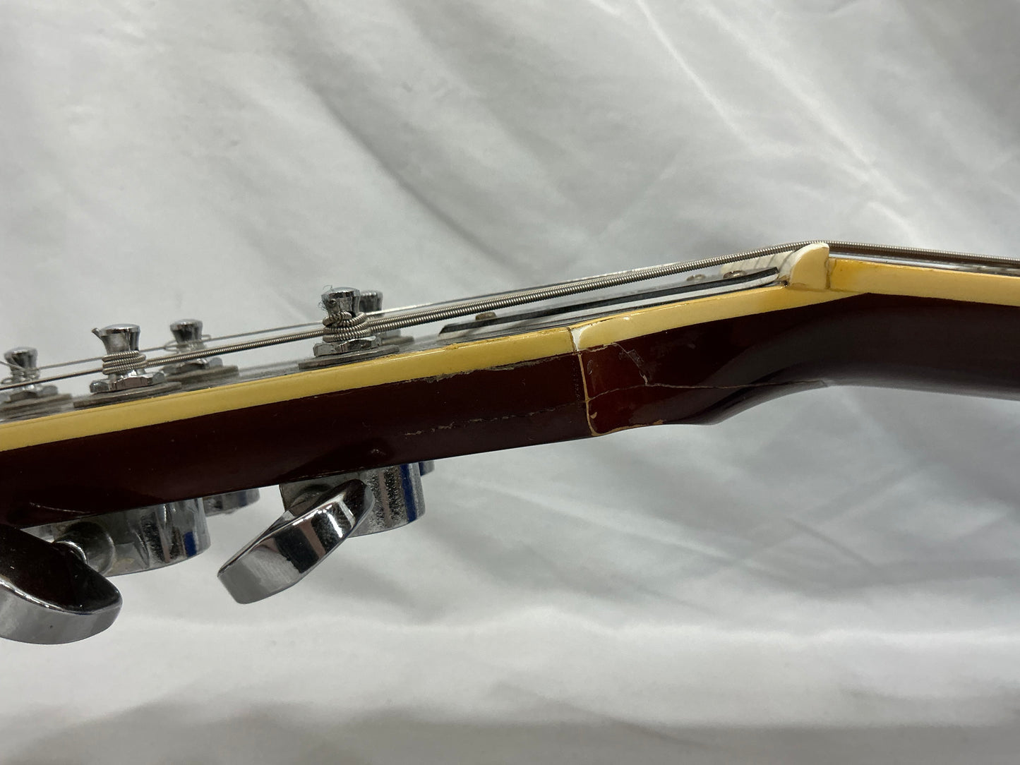 Epiphone Genesis Electric Guitar - Sunburst - Headstock Repaired