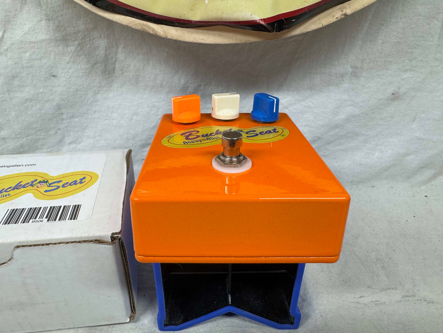 Analog Alien Bucket Seat Overdrive Pedal with Box