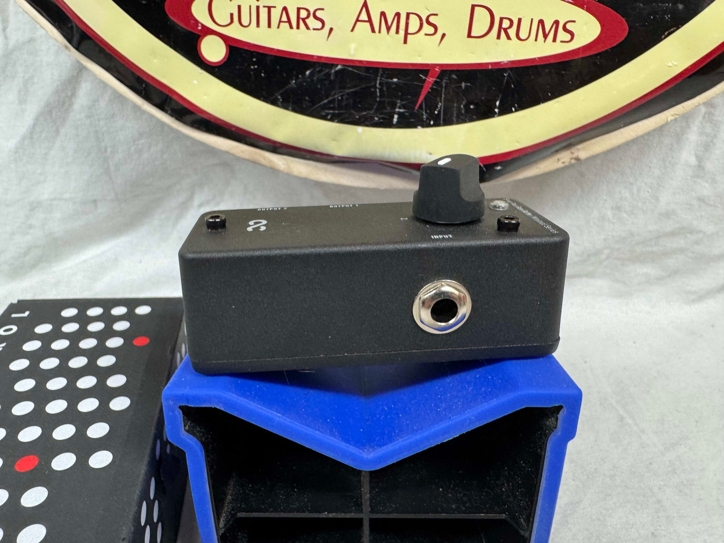 One Control Minimal Series Silver Para Bass Buffer Pedal with Box