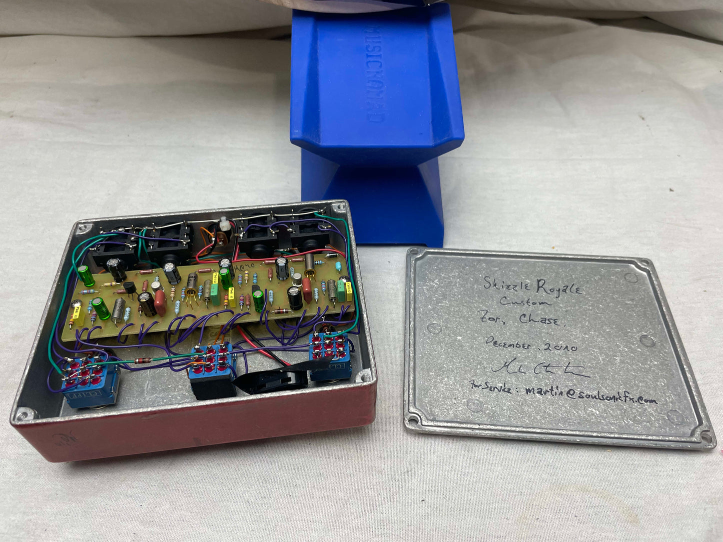 Soulsonic FX soul sonic fx Custom-Made Shizzle Royale Fuzz Pedal 2010