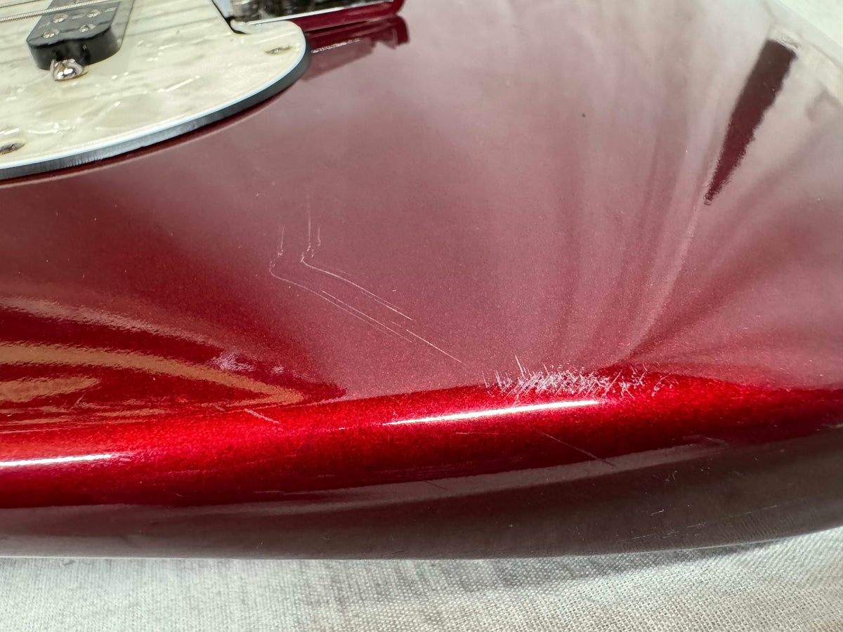 Fender American Standard Stratocaster Guitar 1995 - Candy Apple Red / Maple neck