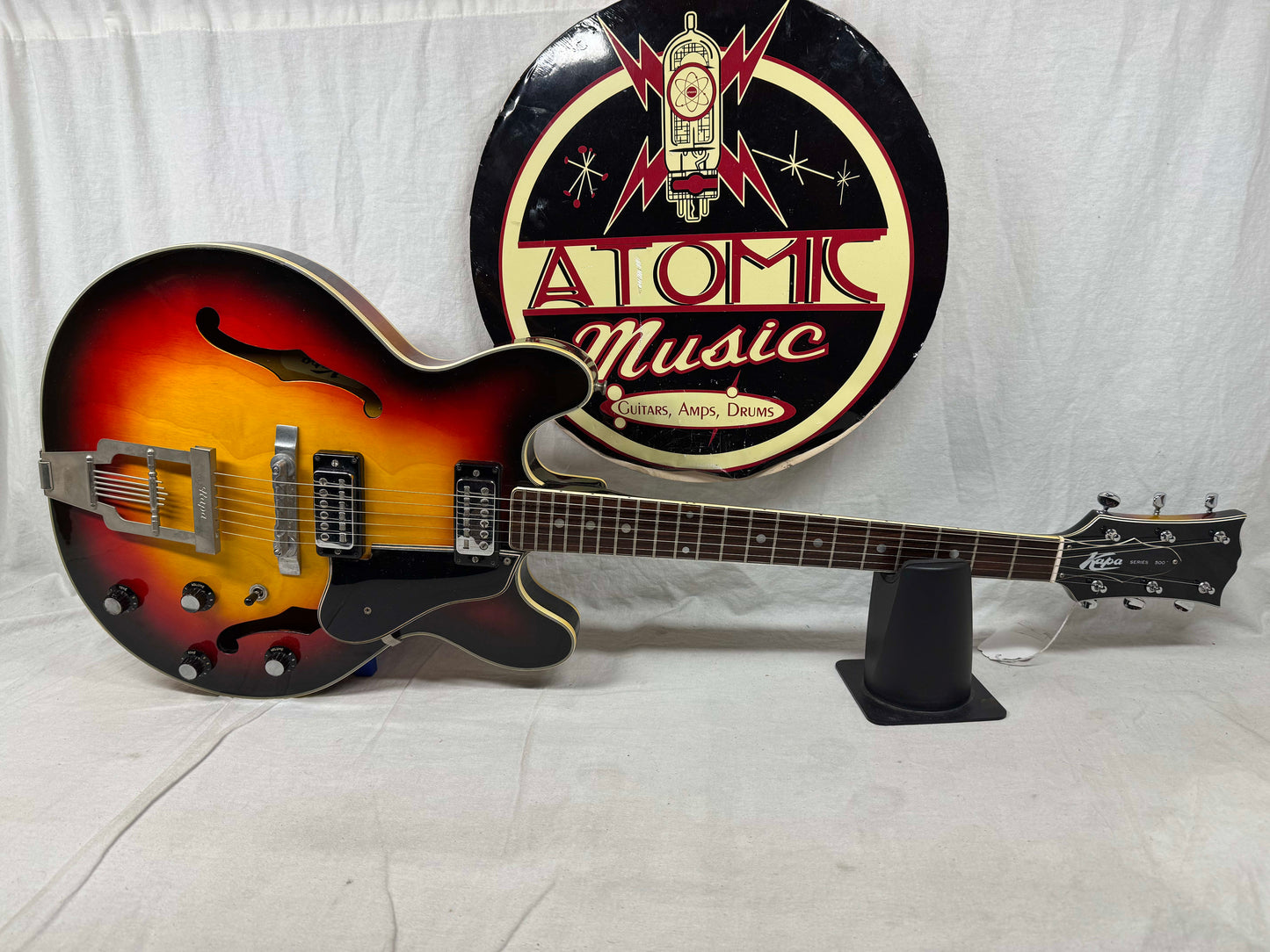 Kapa Model 500 Semi-Hollowbody Double Cutaway Guitar