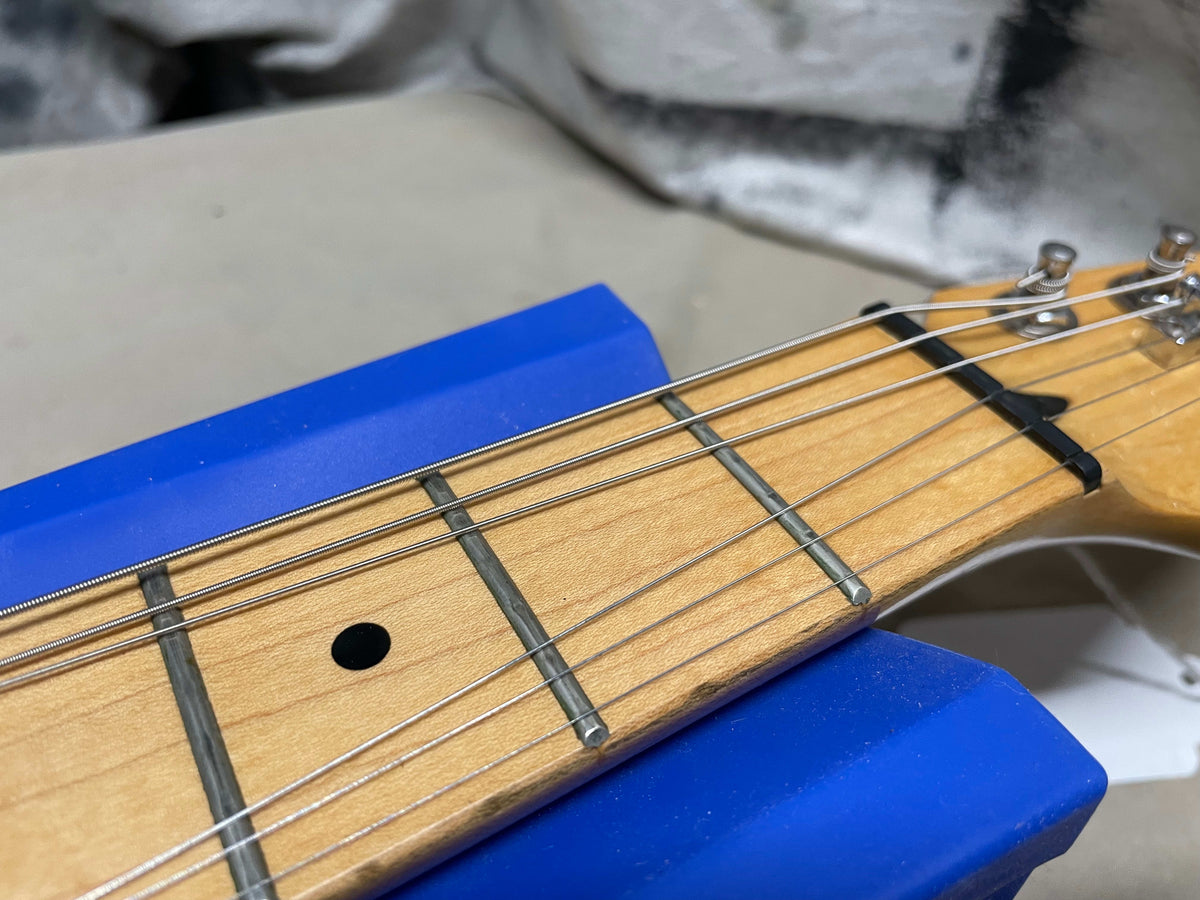 Alvarez AE-200 AE200 S-style HSS Guitar 1990s