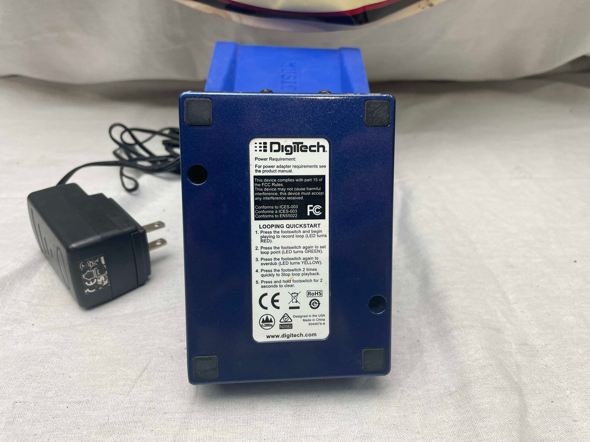 DigiTech JMVXT JamMan Vocal XT Vocal Looper Pedal with Power Supply