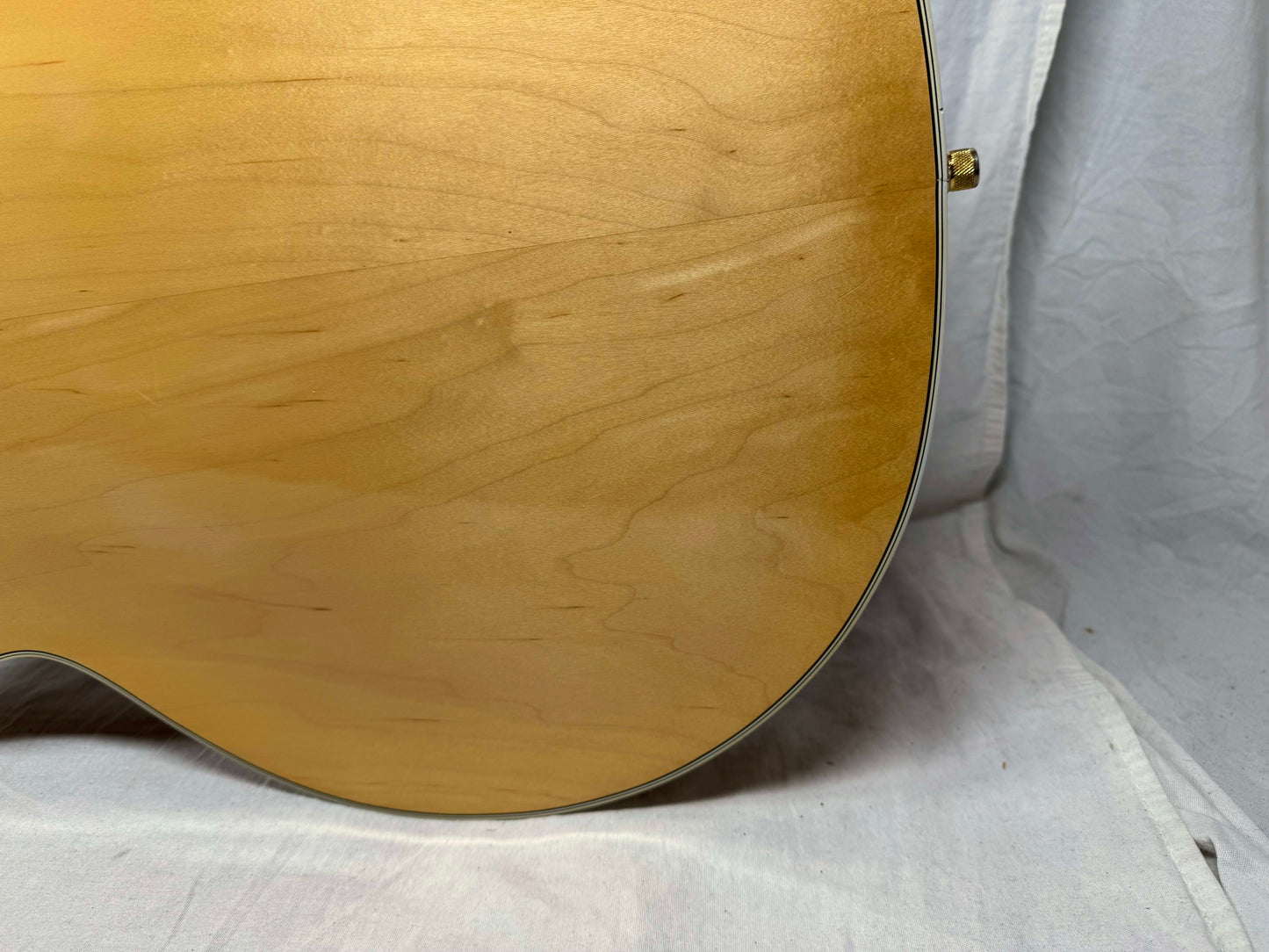 Gretsch Country Club Model 7576 Singlecut Hollowbody Guitar with Case 1979