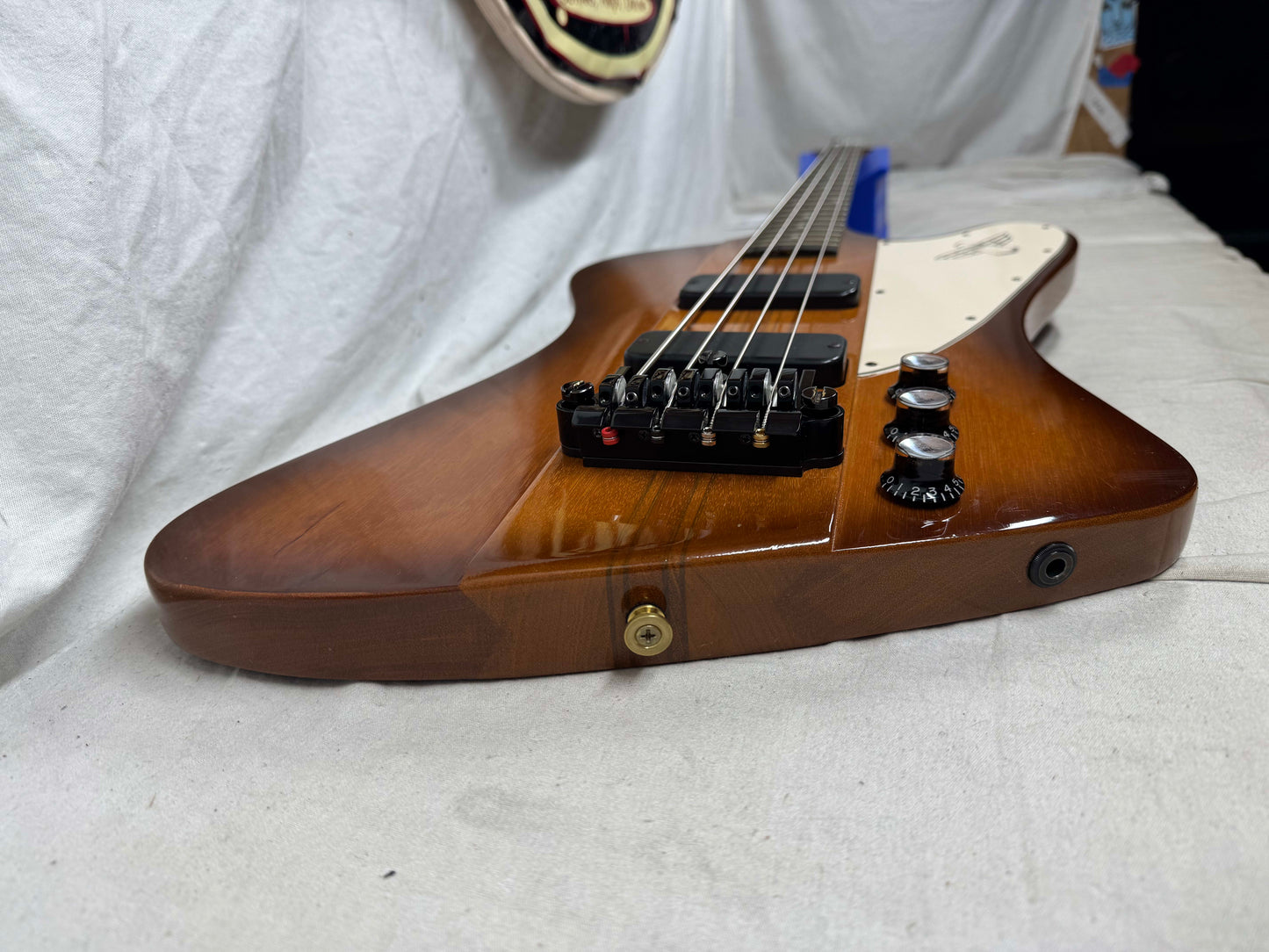 Gibson Thunderbird IV 4-string Bass with Case 2002