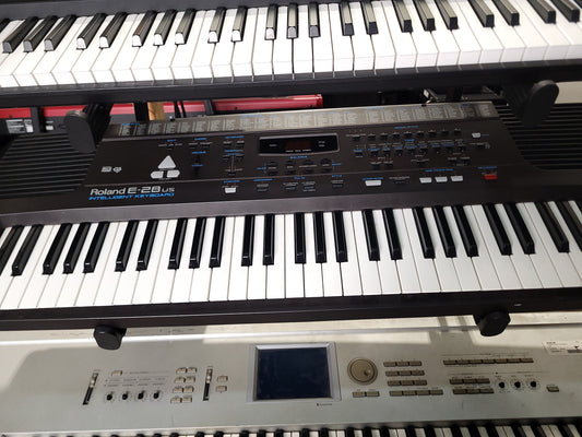 Roland E-28 Intelligent Keyboard - Local Pickup Only