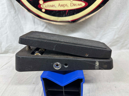 Dunlop GCB95 GCB-95 Cry Baby crybaby Wah Pedal - Rev I Circuit - missing rubber feet & battery cover