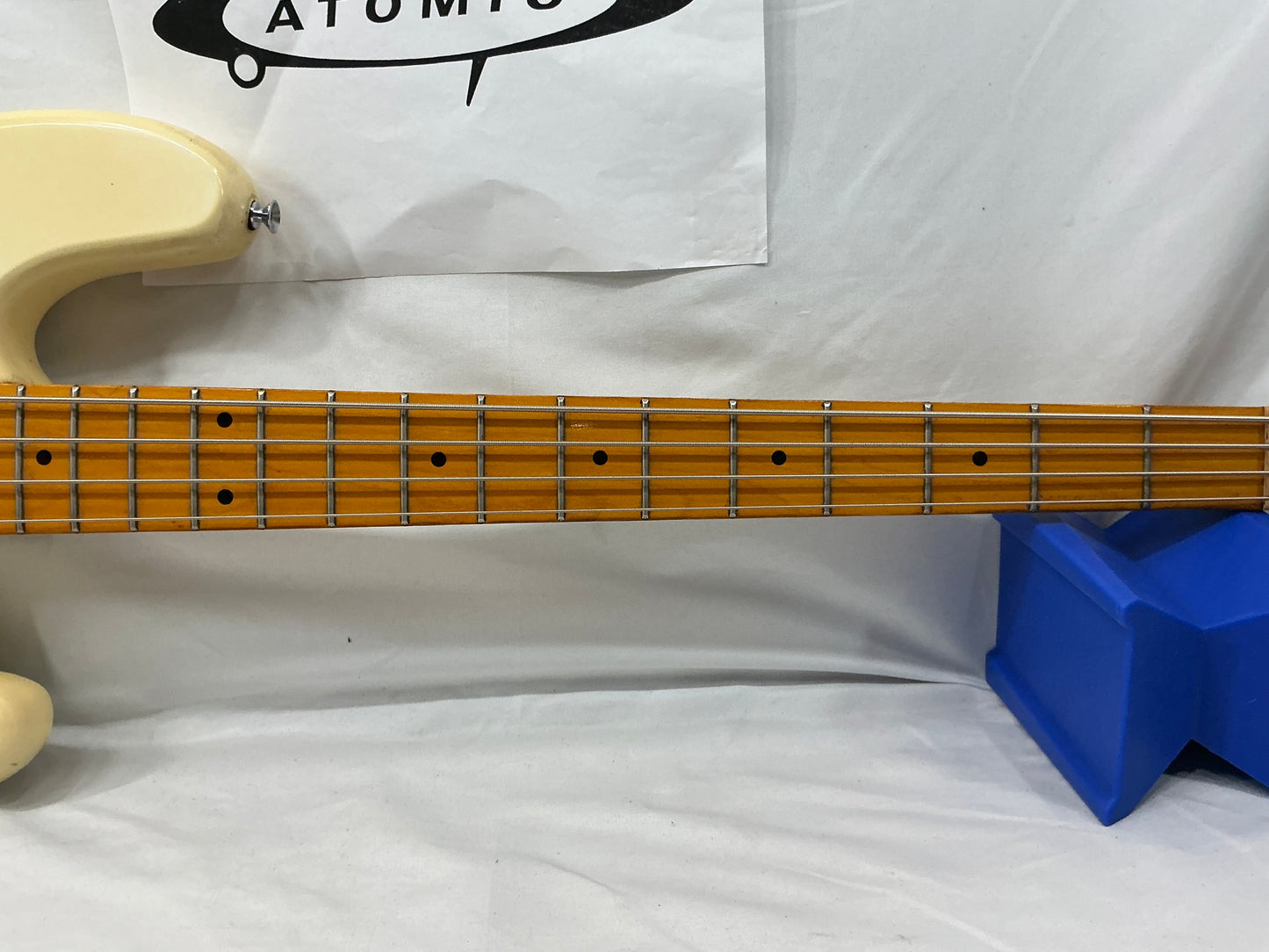 Kramer Striker 700ST Bass Guitar
