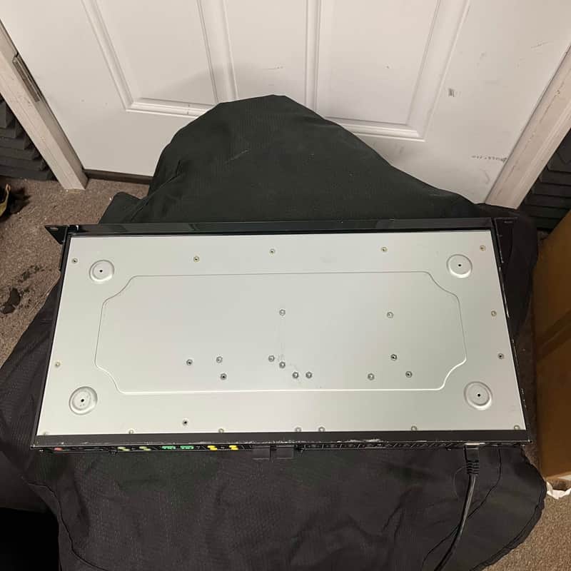 Universal Remote Control MRX-10 Advanced Network System Controller Rack - Image 10