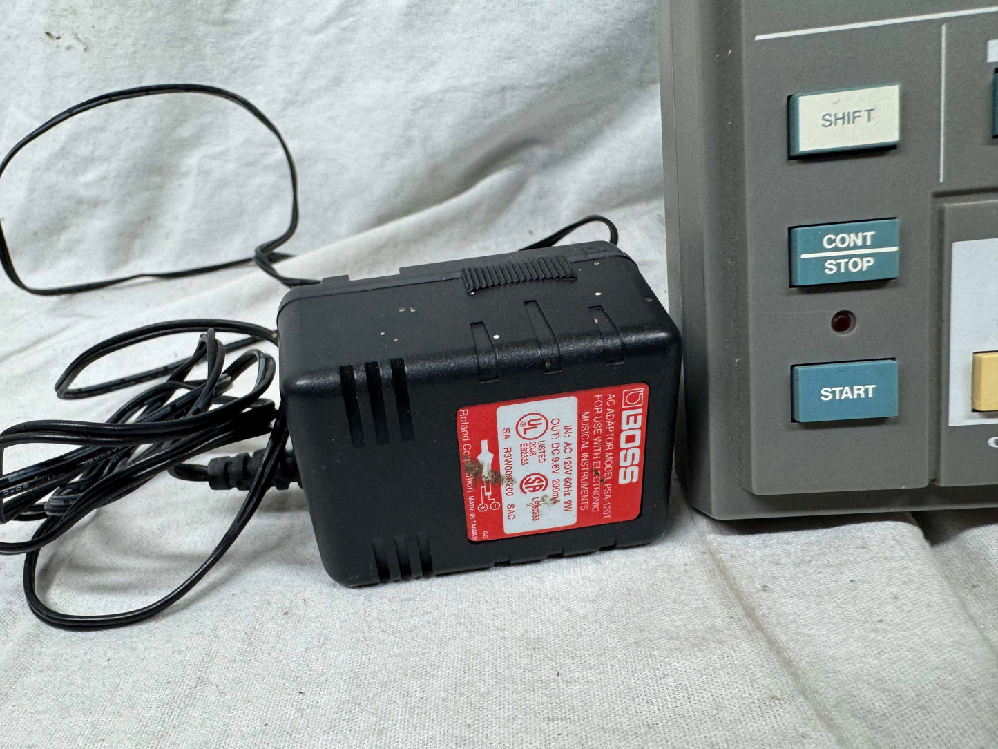 Roland MC-202 mc202 MicroComposer micro composer Monophonic Analog Synthesizer / Sequencer Module with Filter CV mod + power supply mod - with Boss Power Supply 1983