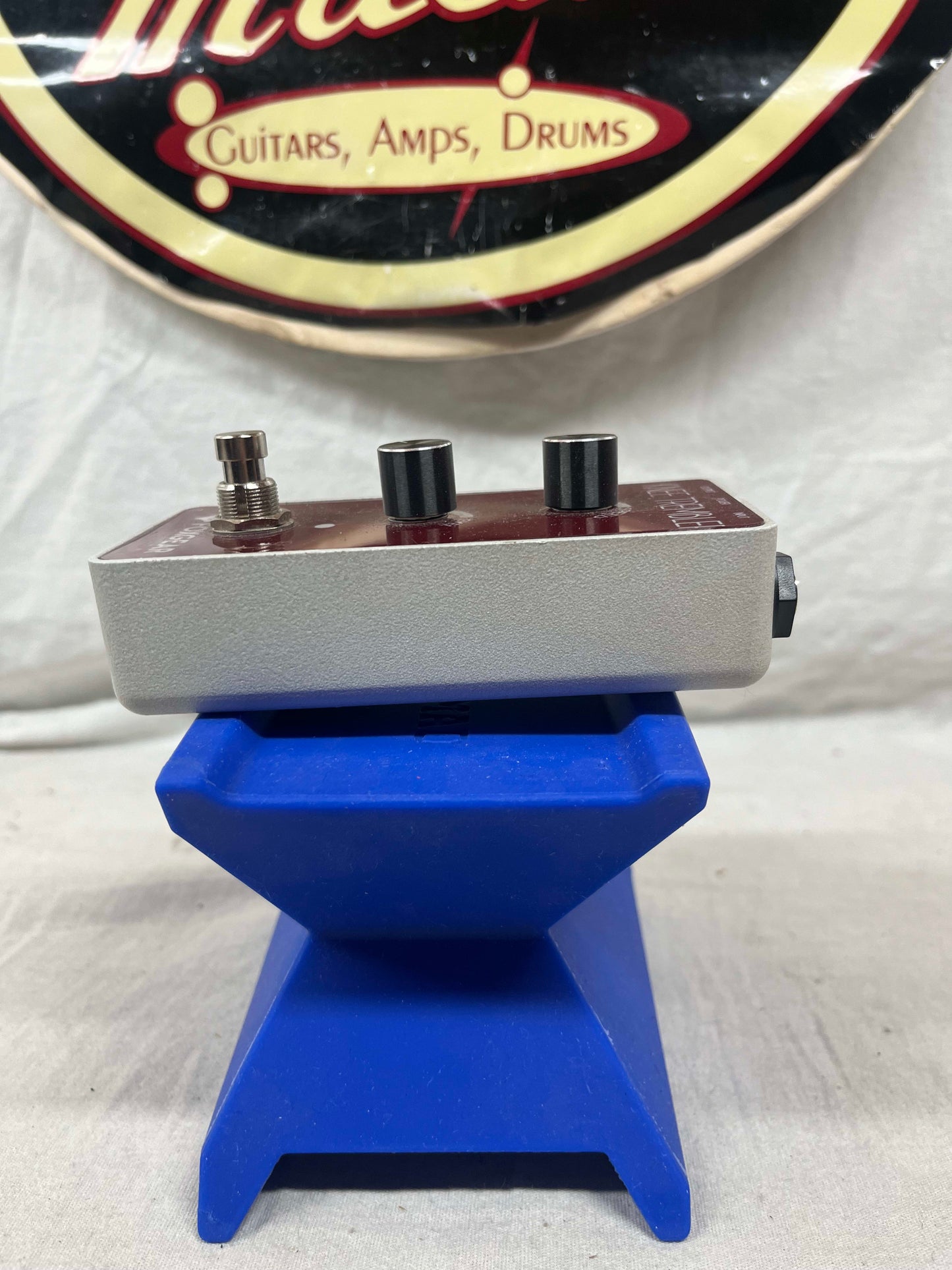 Foxgear Knee Trembler Tremolo Pedal