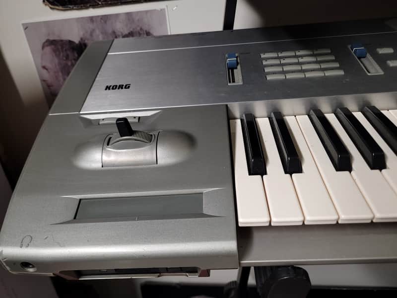 Korg Trinity 61-Key 32-Voice Polyphonic Workstation - Image 2