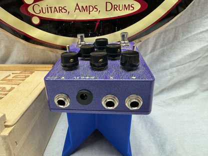 Adventure Audio Demogorgon v3 Fuzz Tremolo Reverb Pedal with Wood Box