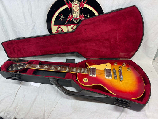 Gibson Les Paul Standard Guitar with Case 1979 - Cherryburst