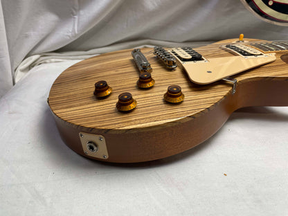 Gibson 2007 GotW Guitar Of The Week #19 Les Paul Classic Guitar Zebrawood with Case - Classic Antique
