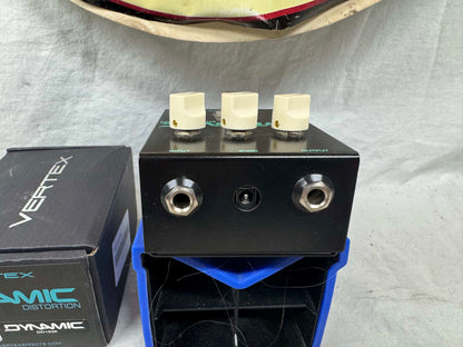 Vertex Effects Dynamic Distortion Pedal with Box