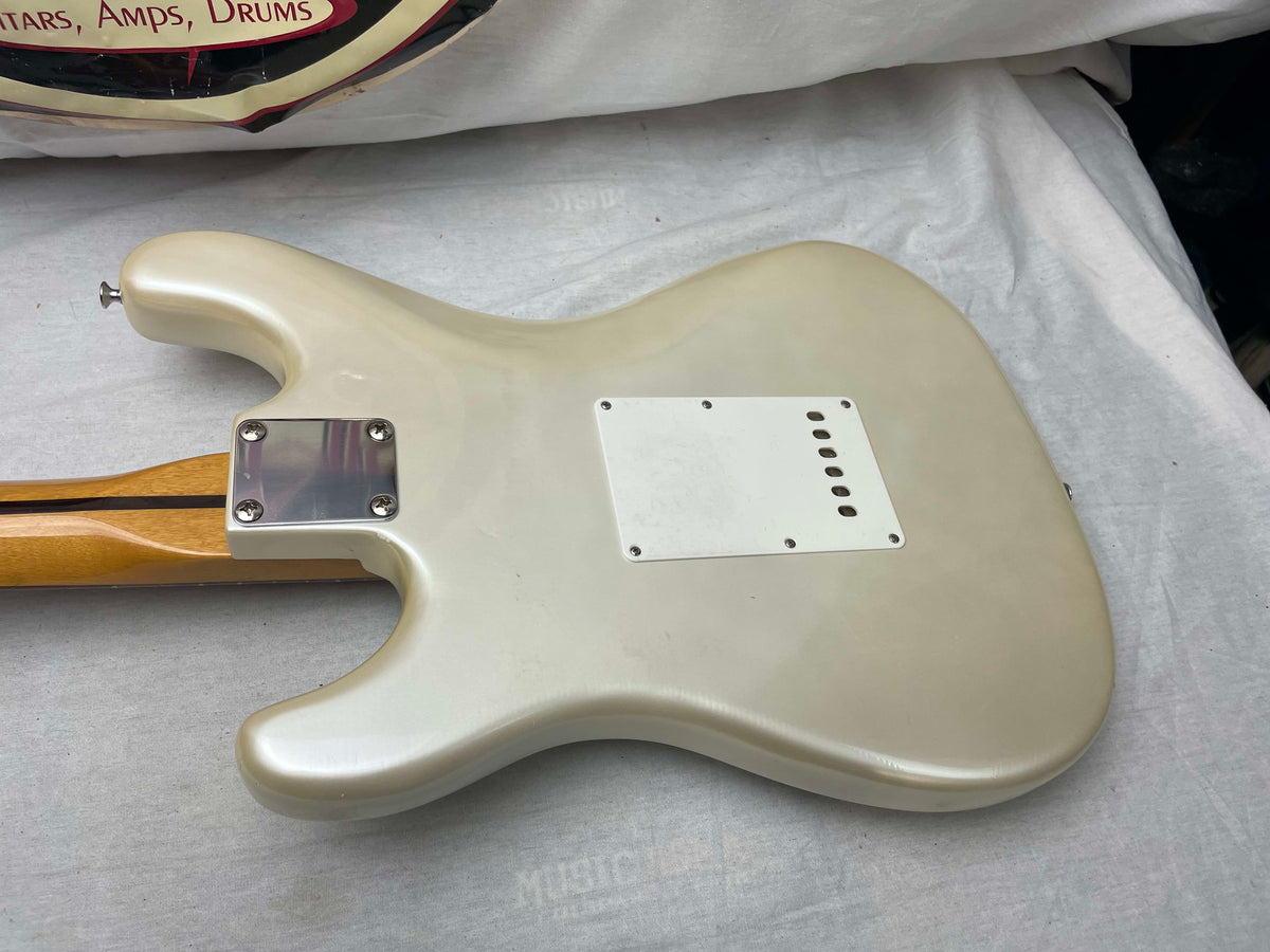Hondo H76 h 76 S-Style Guitar 1986