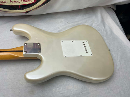 Hondo H76 h 76 S-Style Guitar 1986