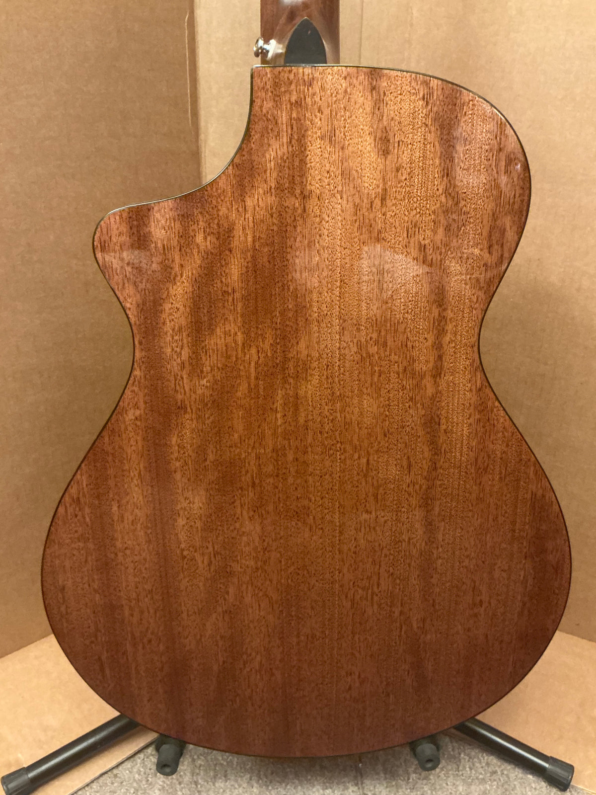 Breedlove Pursuit Concert CE Acoustic Bass Guitar