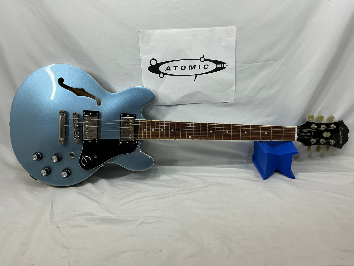 Epiphone Dot Ultra 339 Semi-Hollow Electric Guitar - Blue