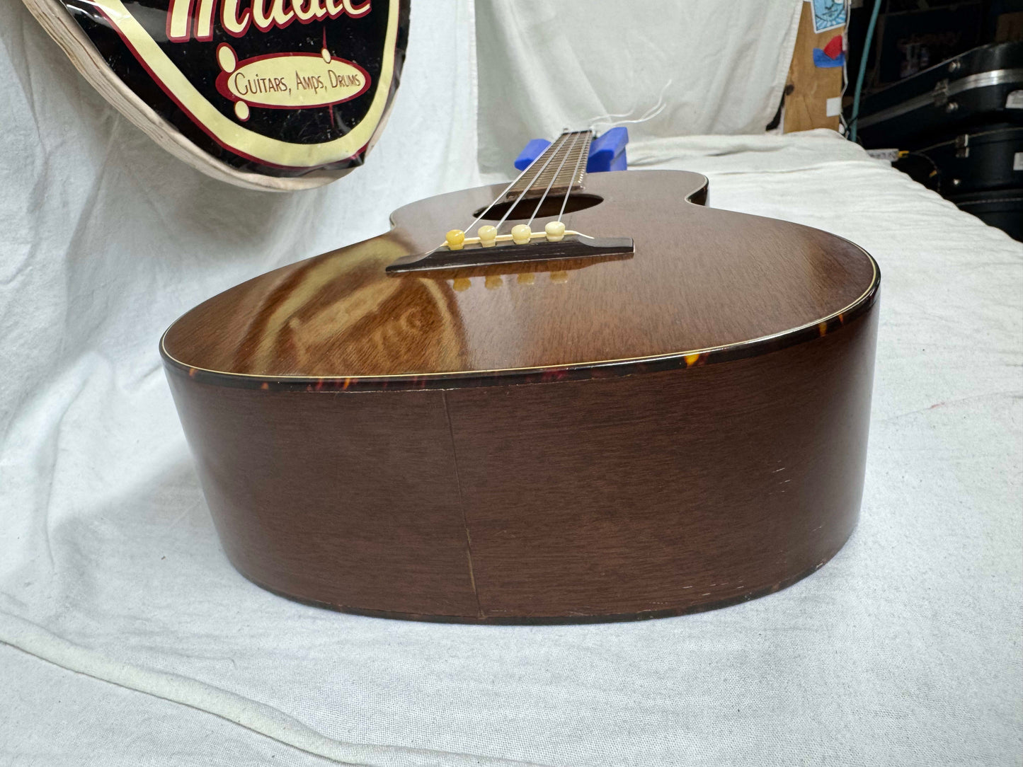 Martin Style 51 Mahogany Baritone Ukulele with Case - replaced tuners