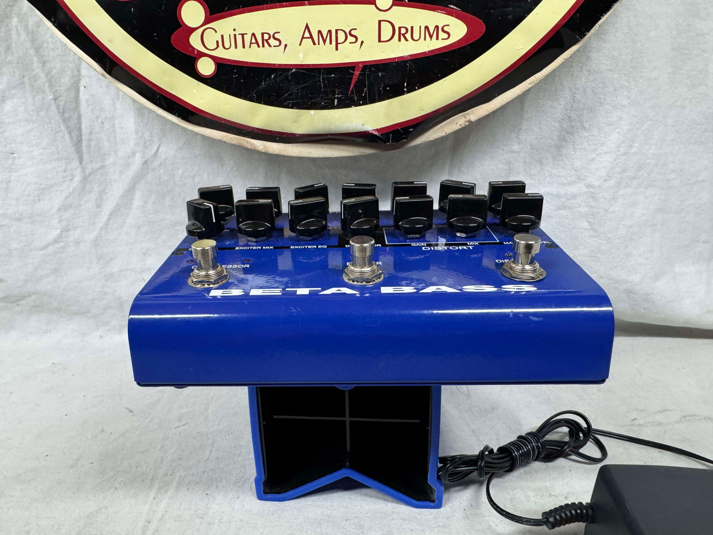 ISP Technologies Beta Bass Preamp Pedal with Power Supply