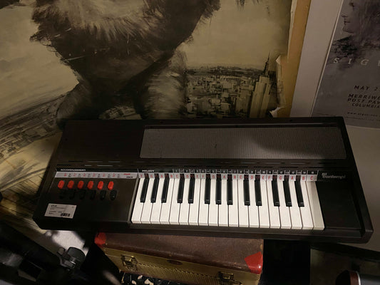 Bontempi Accompaniment Organ Keyboard - Local Pickup Only