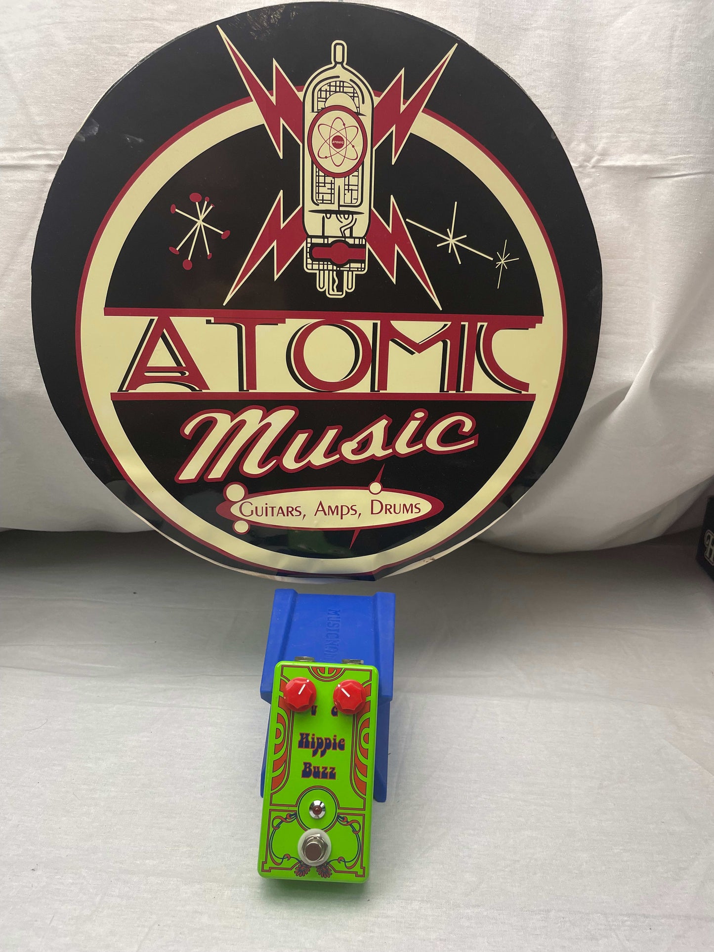 Unknown Hippie Buzz Fuzz Pedal - made in Belgium
