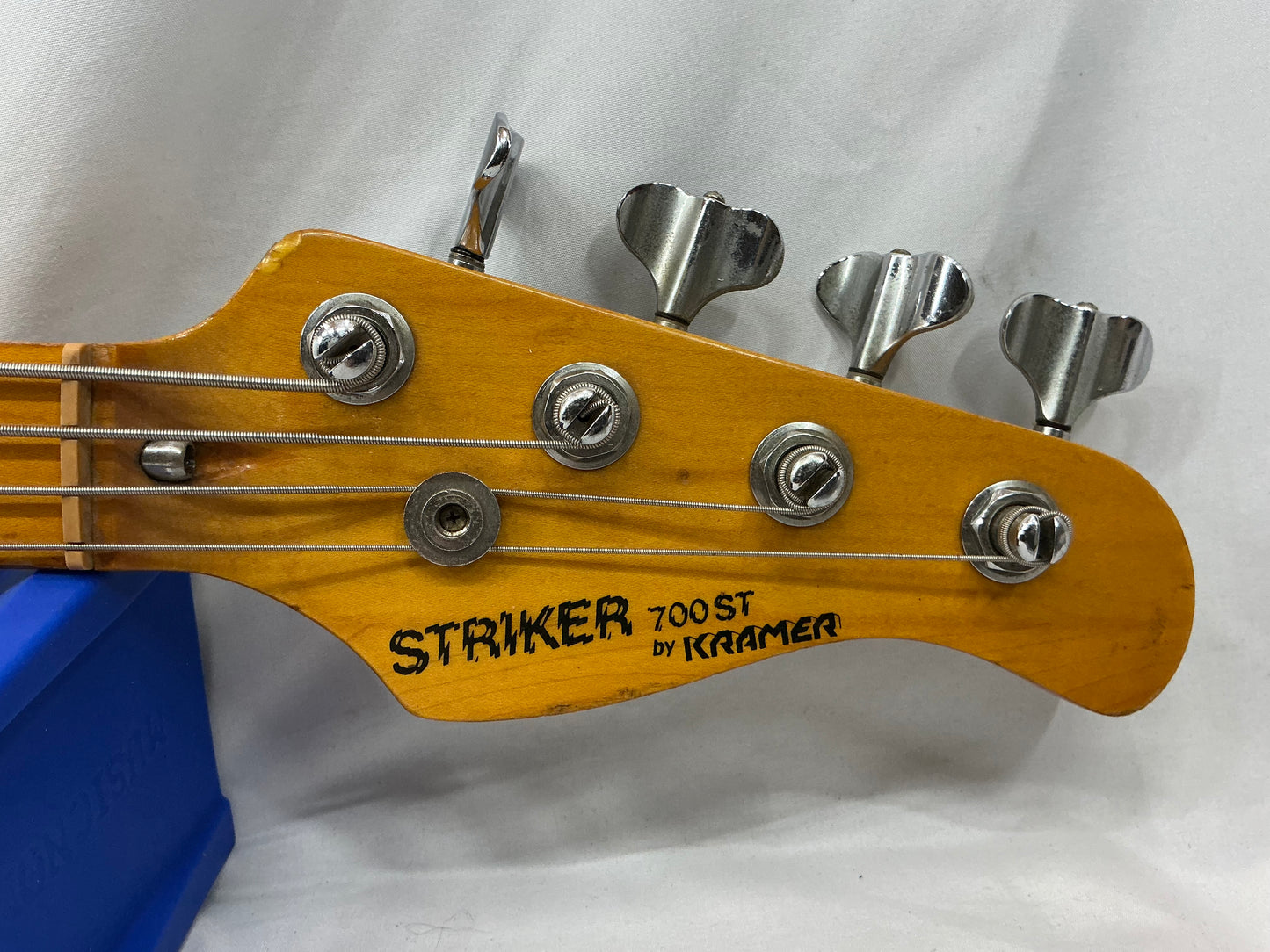 Kramer Striker 700ST Bass Guitar