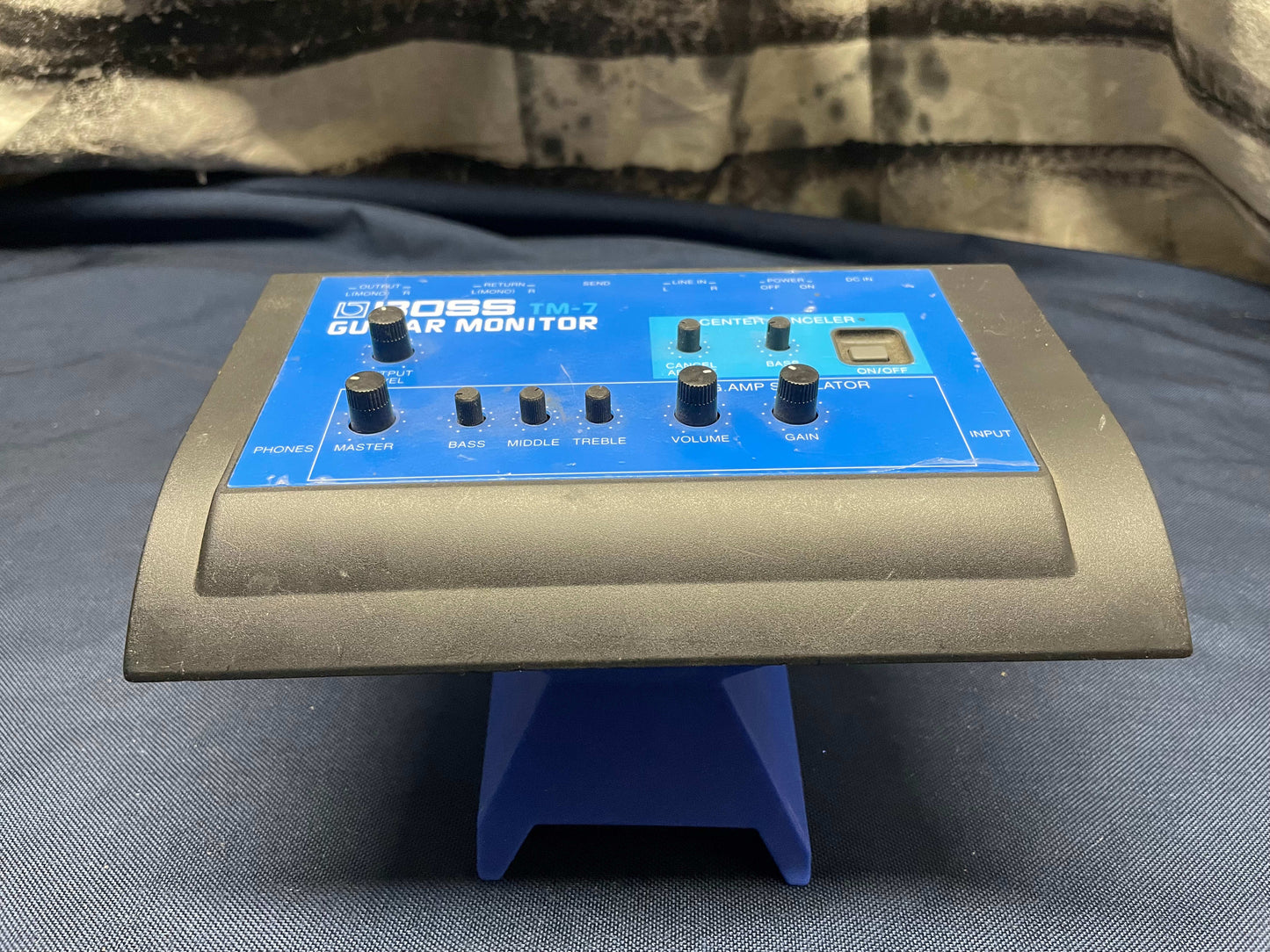 Boss TM-7 Guitar Monitor - missing battery cover 1995