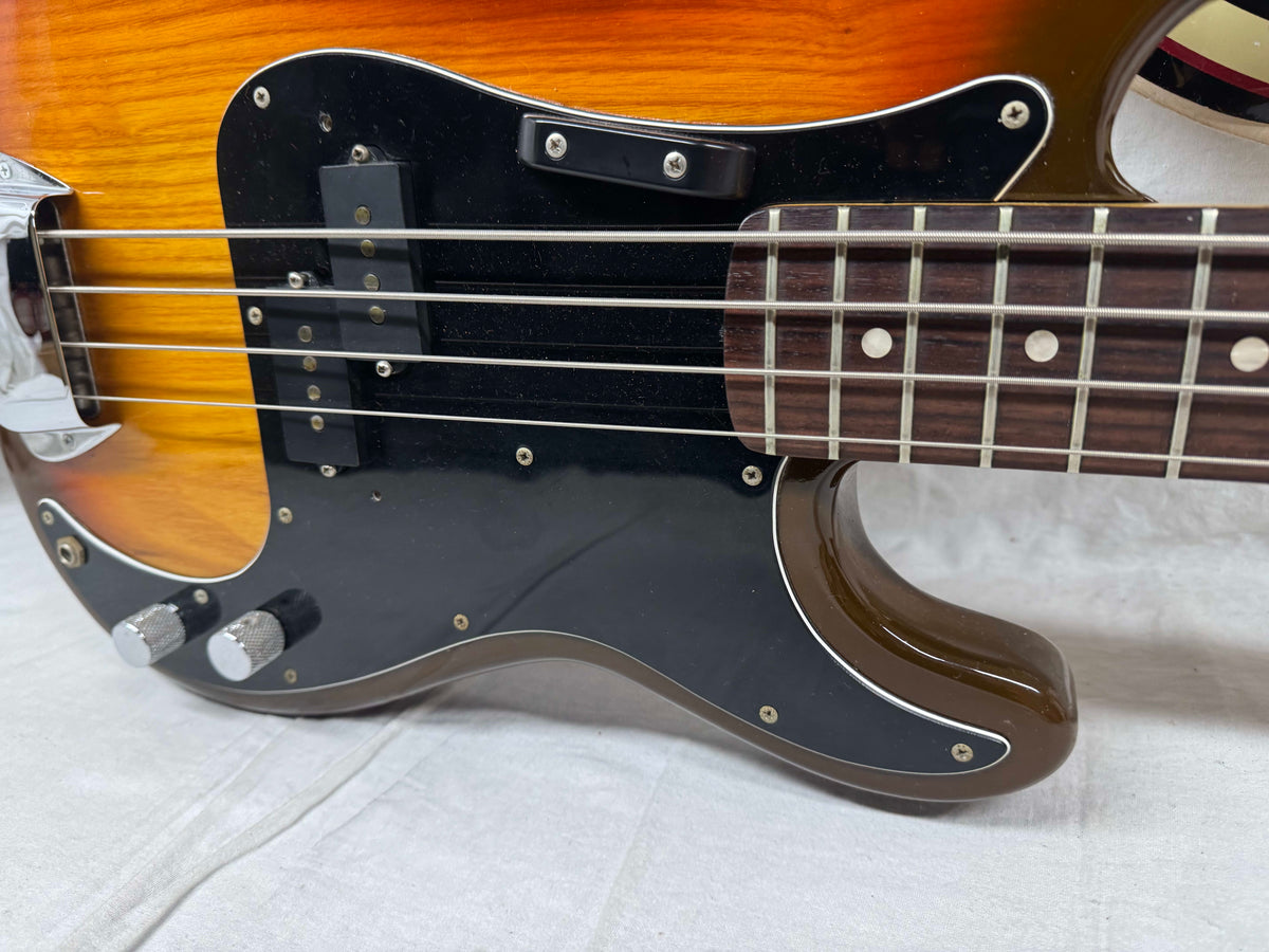 Fender USA Precision Bass 4-string P-Bass with Case 1978 - 3-Color Sunburst / Rosewood fingerboard