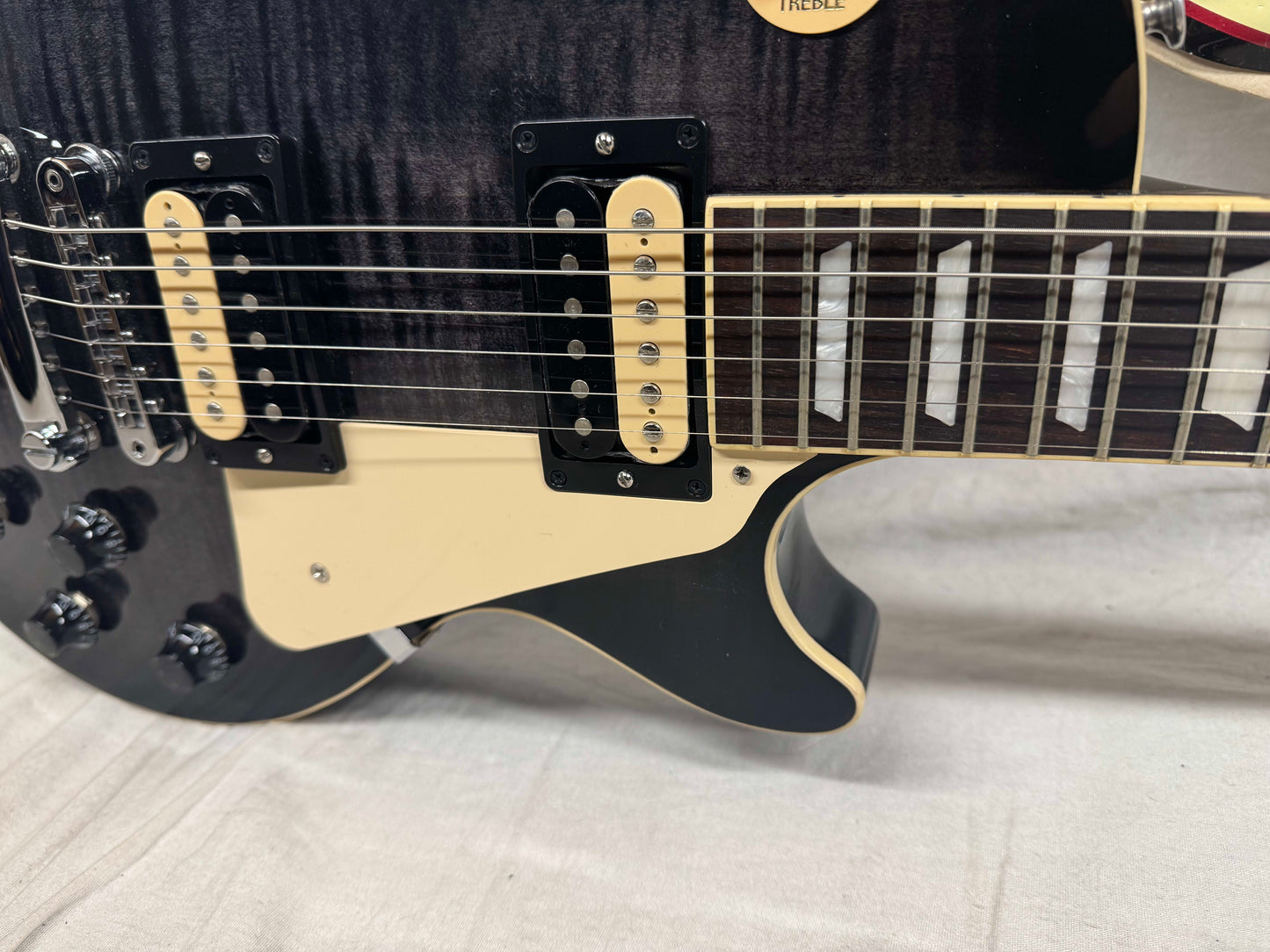 Gibson LPTP19E2CH3 Les Paul Traditional Pro V Flame Top Guitar with Case 2023 - Transcluent Ebony Burst