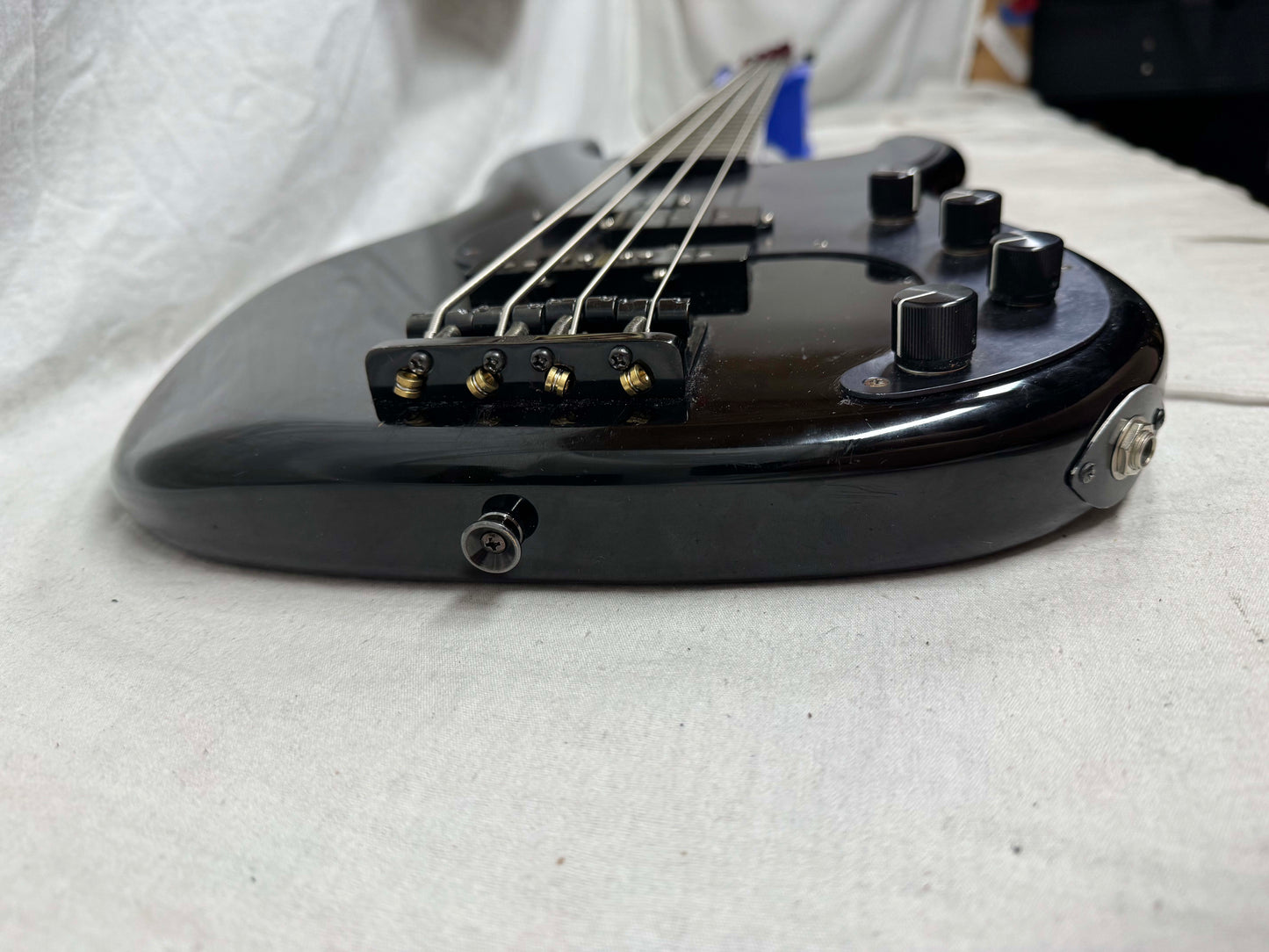 ESP The Surveyor P/J-style 4-string Bass -- MIJ Made In Japan 1980s