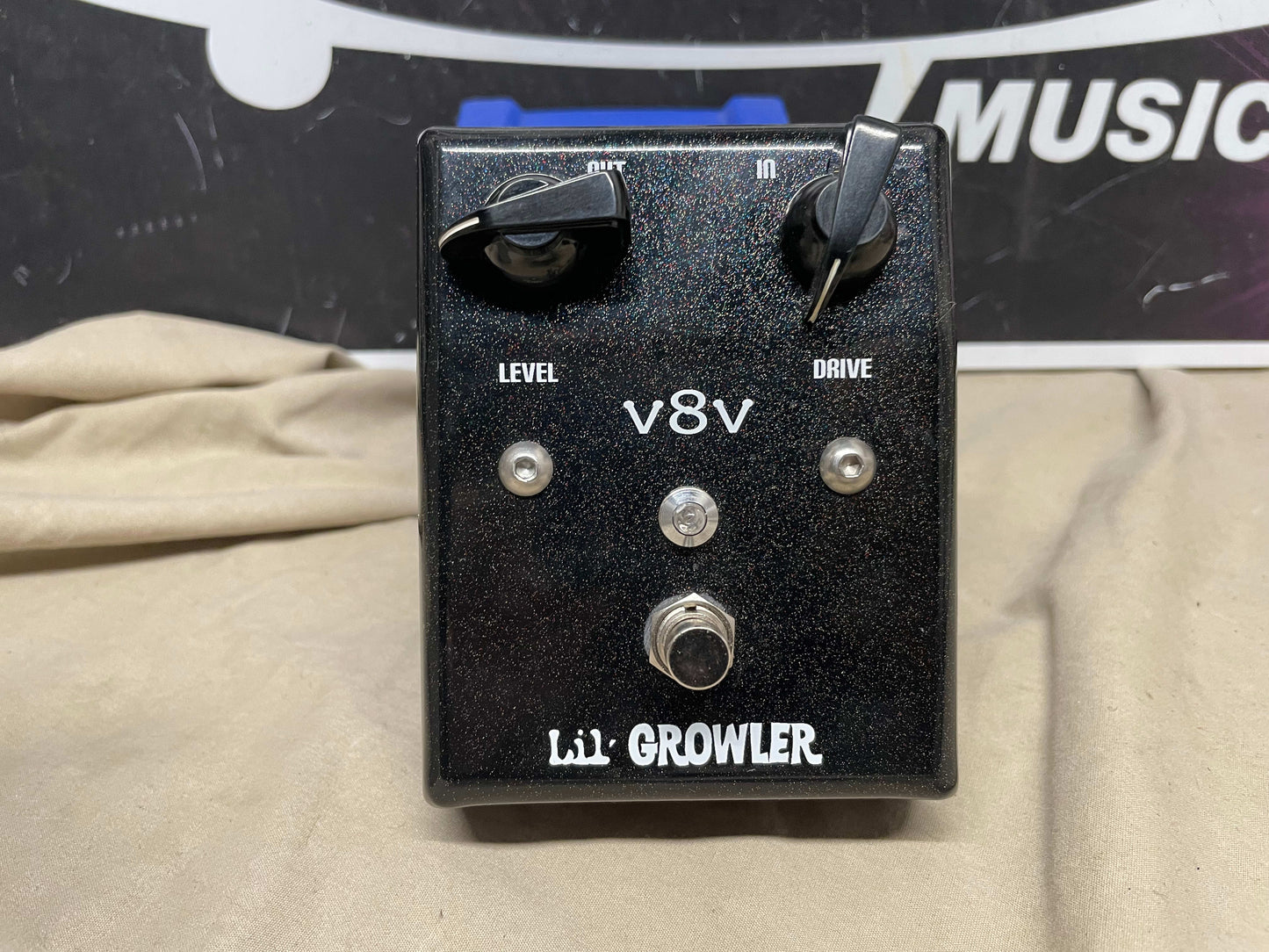 V8V Lil' Growler Hybrid Silicon Germanium Fuzz Pedal 1 of 15 2020 Black