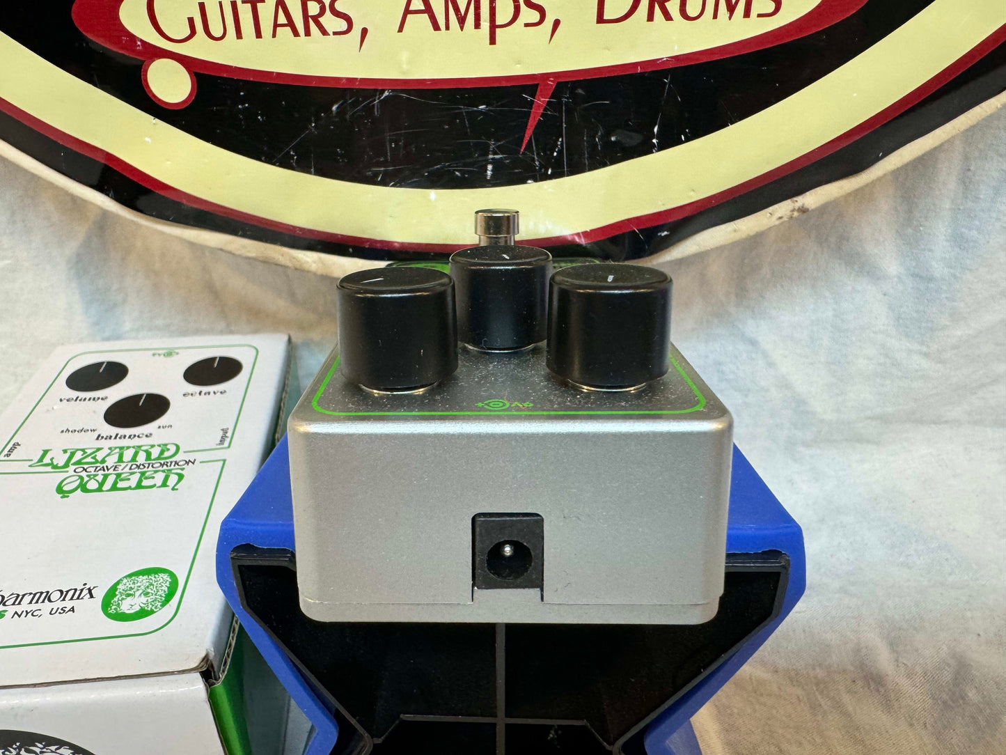 Electro-Harmonix + JHS Pedals Lizard Queen Octave / Distortion Octave Fuzz Pedal with Box