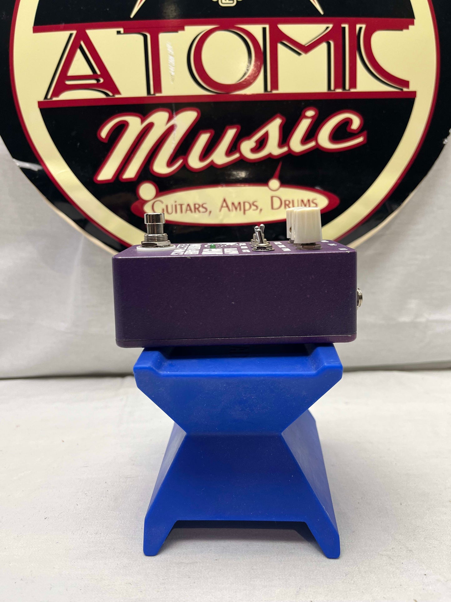Hochstrasser Electronics Hairy Eggplant Octave Fuzz Pedal
