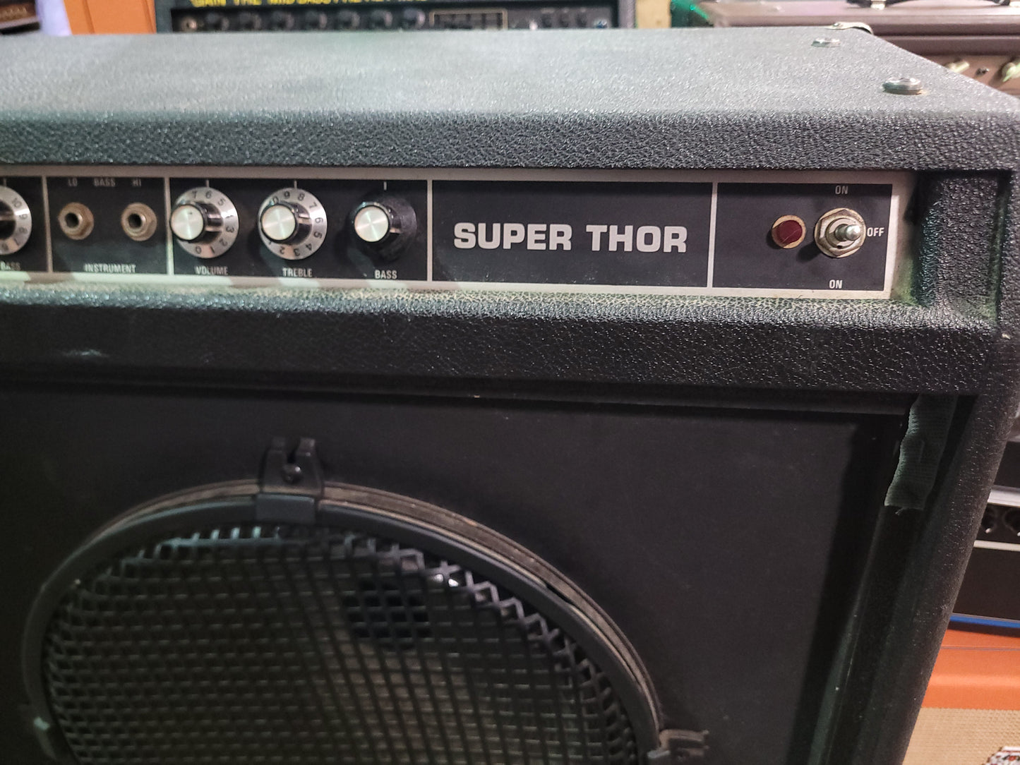 Gibson Super Thor 2x15" Bass Combo 1970s - Local Pickup Only