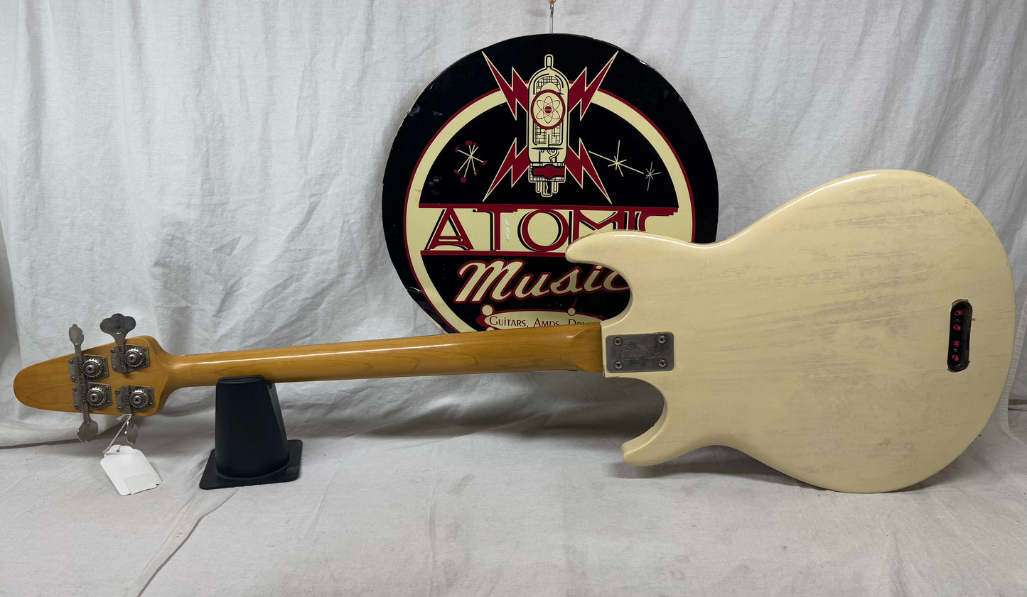 Gibson The Grabber 4-string Bass  - truss rod maxed / AS-IS  - Rare - White