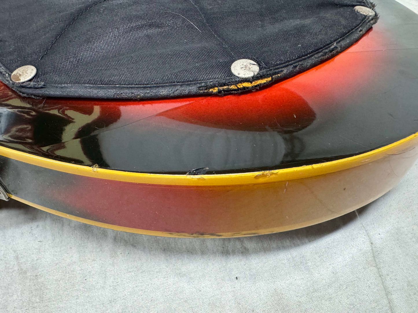 Vox V265 Bossman Semi-Hollow Body Guitar - *NO* Effects - functions as standard guitar only - Sunburst