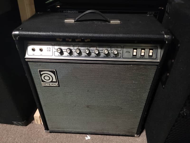 Ampeg VT-40 2-Channel 60-Watt 4x10" Guitar Combo with Master Volume