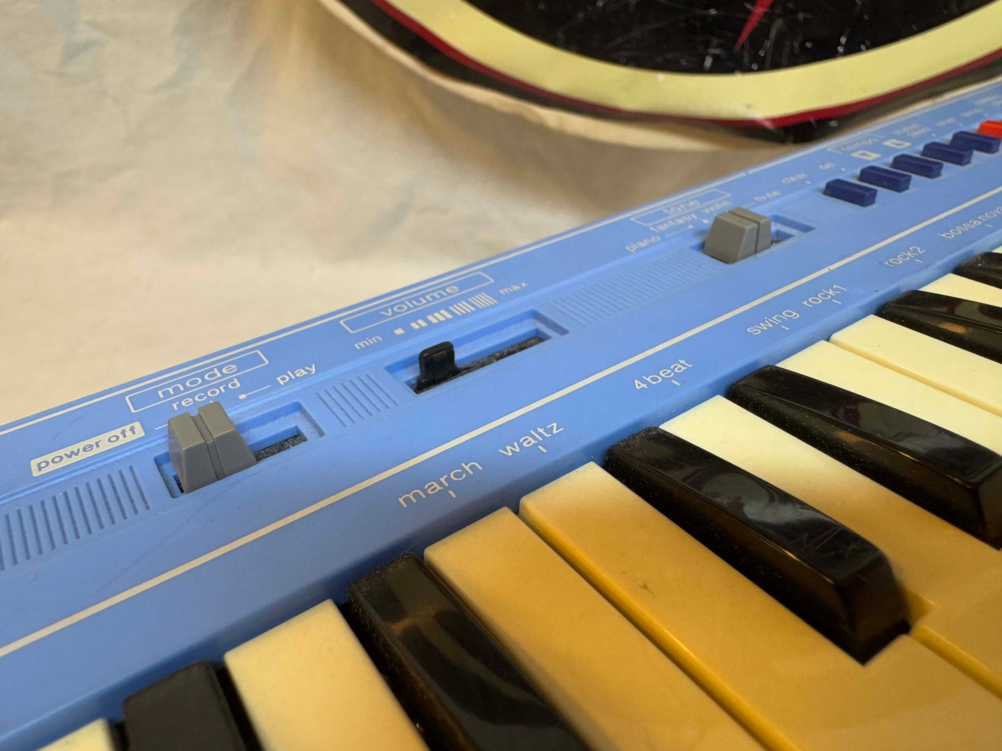 Casio PT-1 PT1 Mini Synthesizer with Box - MIJ Made In Japan - Rare Light Blue Color!