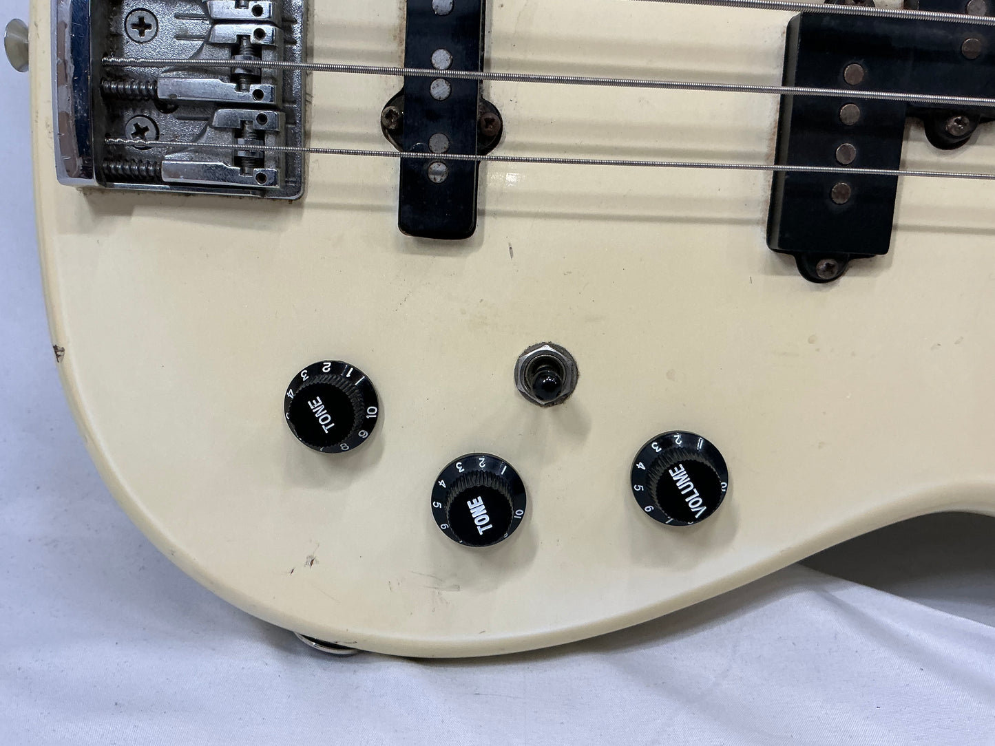 Kramer Striker 700ST Bass Guitar
