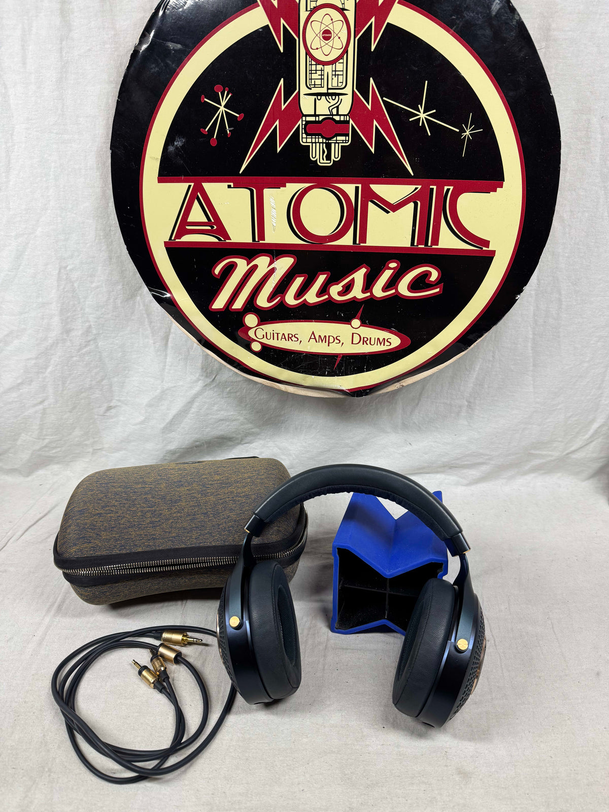 Focal Celestee Headphones with Case