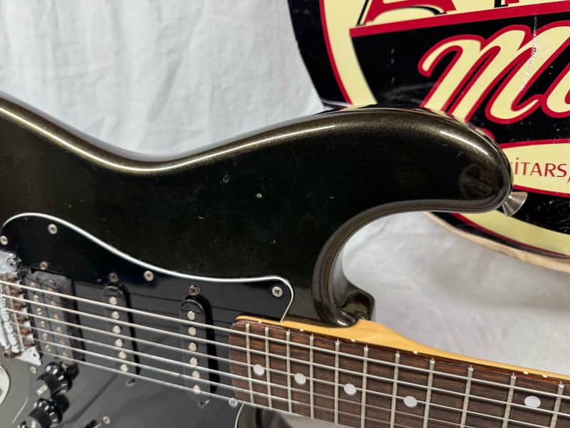 Fender Stratocaster HSS Guitar - MIJ Made In Japan - Image 2