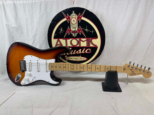 Fender American Standard Stratocaster Guitar 1993 - Brown Sunburst / Maple Neck
