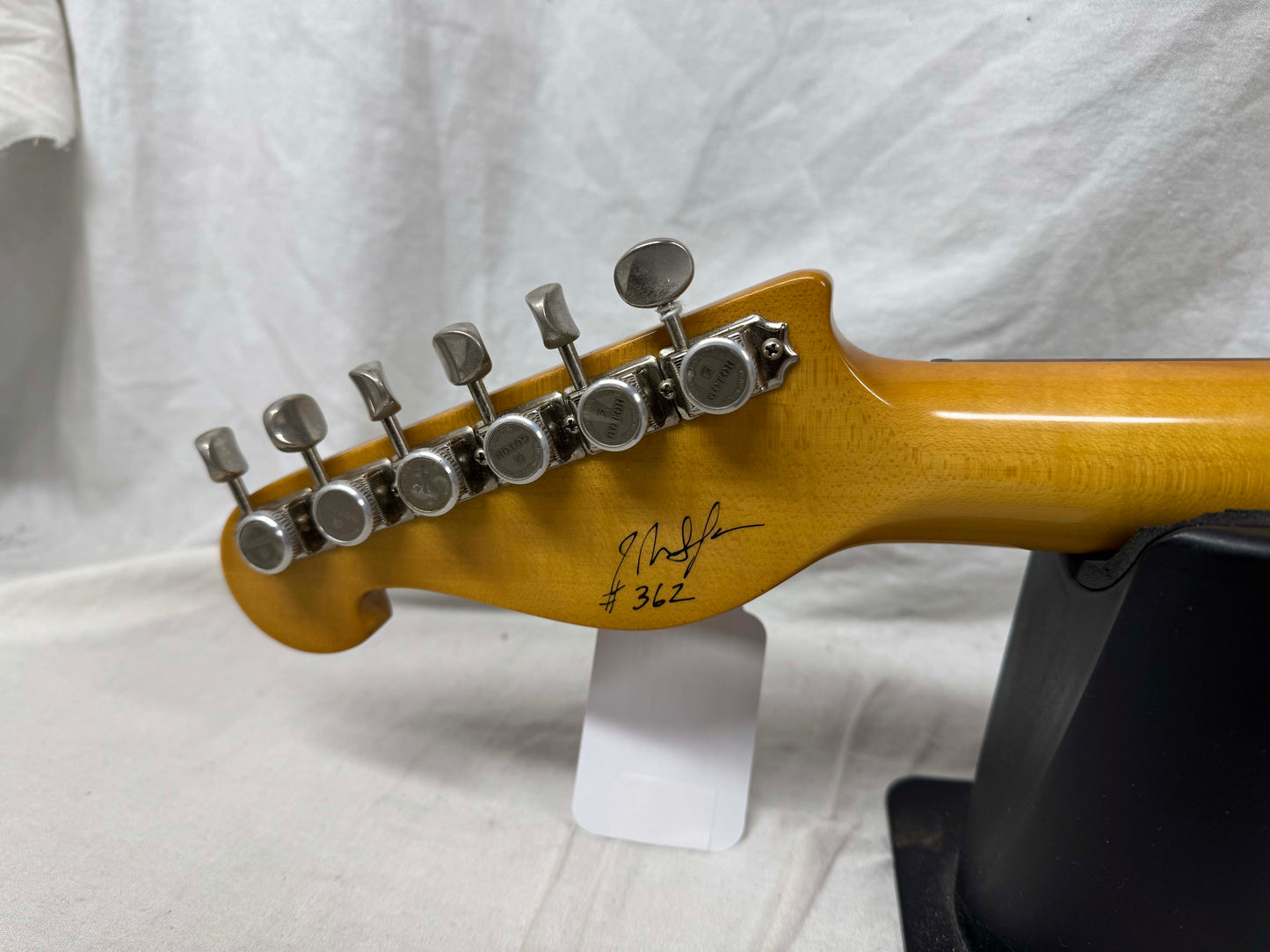 Knaggs Choptank SSS Singlecut Guitar with Case - Aged White
