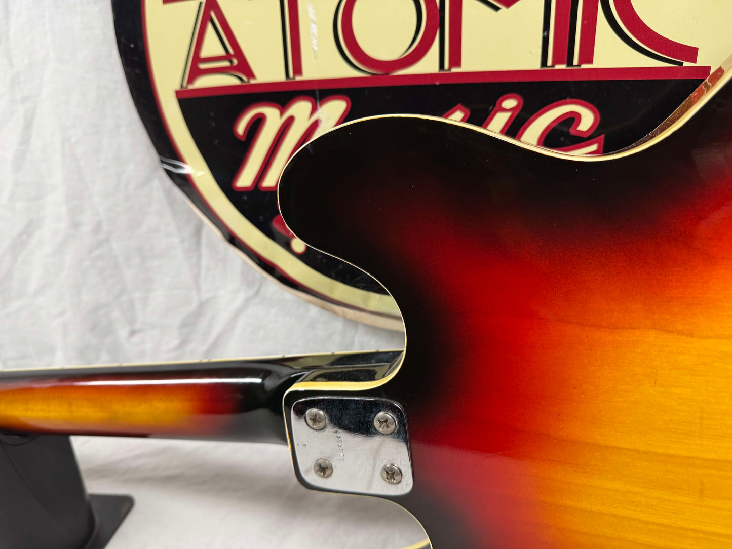 Kapa Model 500 Semi-Hollowbody Double Cutaway Guitar